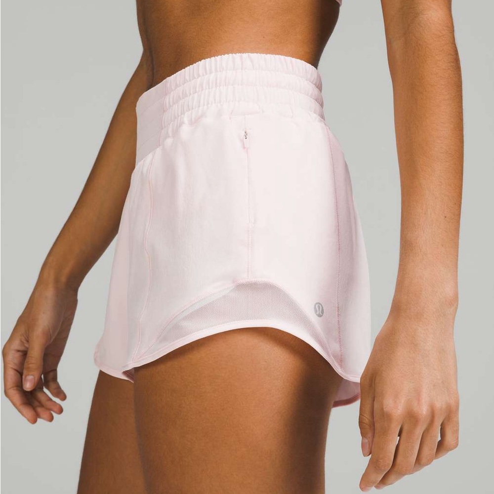 Lululemon Strawberry Milkshake HR Hotty Hot Short 2.5 in